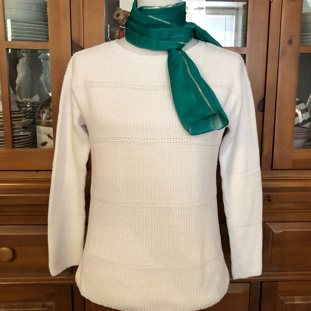 EUC Talbots White Crewneck Knit Sweater